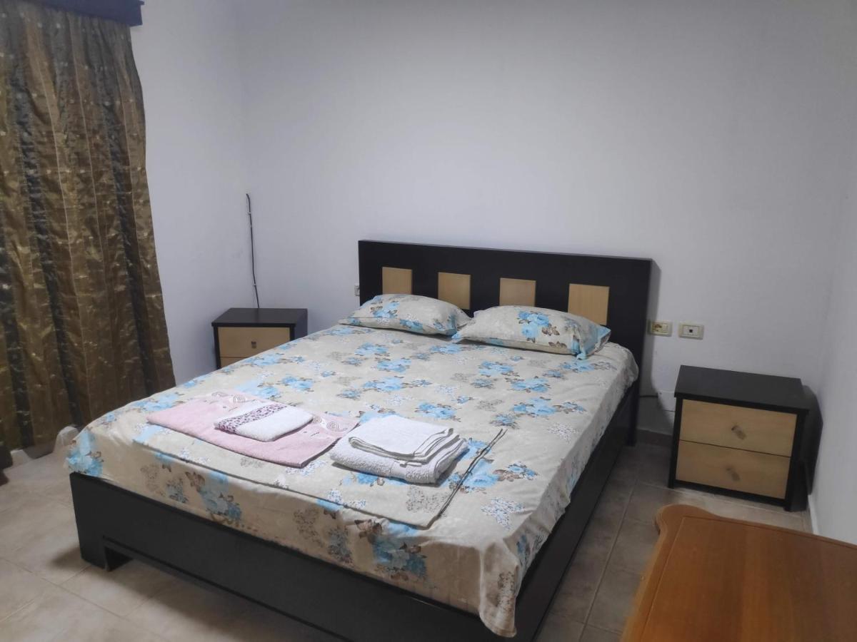 Zani Apartment ساراندا المظهر الخارجي الصورة