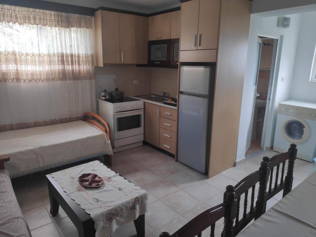 Zani Apartment ساراندا المظهر الخارجي الصورة
